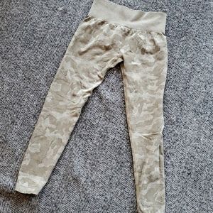 🧹Grey Camouflage Stretch Leggings